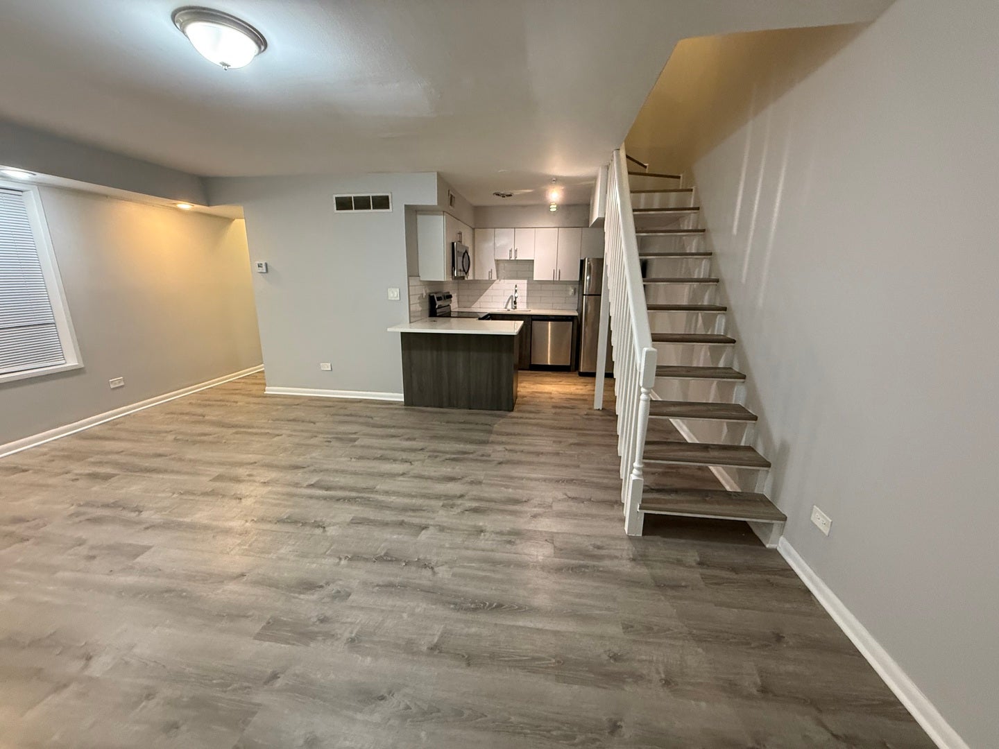 744 W GORDON Terrace 107