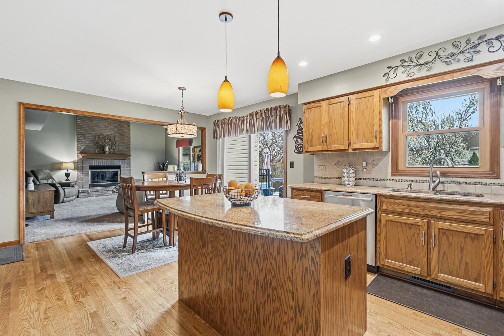 5104 Prestwick Circle