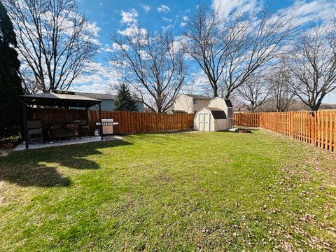 Tiny photo for 2022 Cardinal Drive, Glendale Heights, IL 60139 (MLS # 12631490)