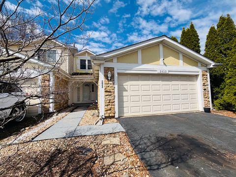Tiny photo for 2022 Cardinal Drive, Glendale Heights, IL 60139 (MLS # 12631490)