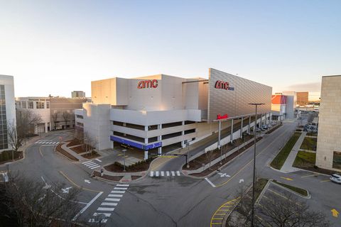 Tiny photo for 380 Summit Circle, Lombard, IL 60148 (MLS # 12543231)