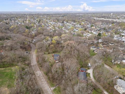 Tiny photo for 1031 27th Street, Moline, IL 61265 (MLS # 12615998)