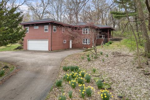 Tiny photo for 1031 27th Street, Moline, IL 61265 (MLS # 12615998)