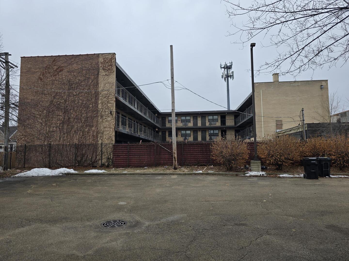 7621 S Cottage Grove Avenue