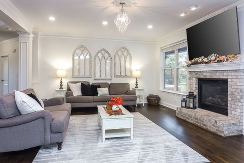 Tiny photo for 335 Forest Trail, South Elgin, IL 60177 (MLS # 12495936)