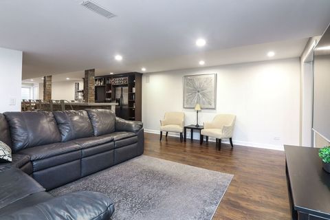 Tiny photo for 335 Forest Trail, South Elgin, IL 60177 (MLS # 12495936)