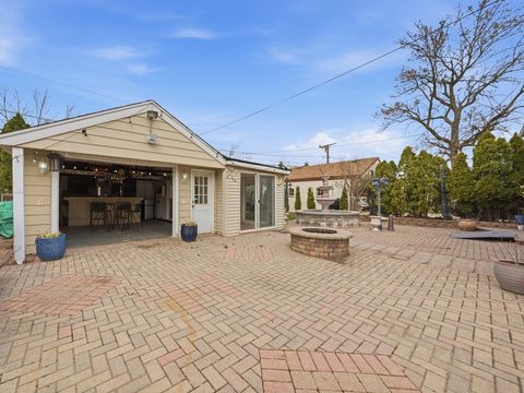 Tiny photo for 2352 S 2nd Avenue, North Riverside, IL 60546 (MLS # 12602636)