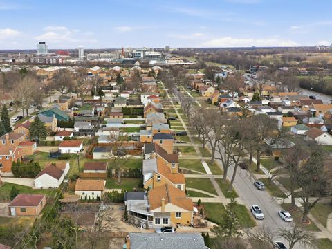 Tiny photo for 2352 S 2nd Avenue, North Riverside, IL 60546 (MLS # 12602636)