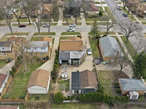 Tiny photo for 2352 S 2nd Avenue, North Riverside, IL 60546 (MLS # 12602636)