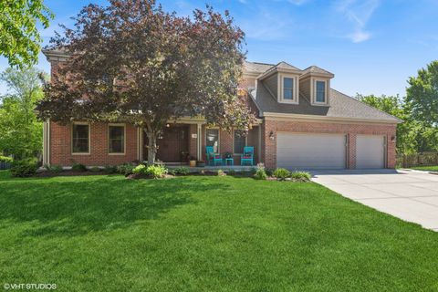 551 Salceda Lane Mundelein IL 60060