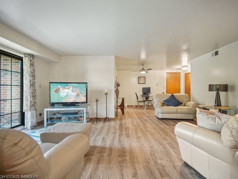 Tiny photo for 3727 214th Place #2C, Matteson, IL 60443 (MLS # 12487127)