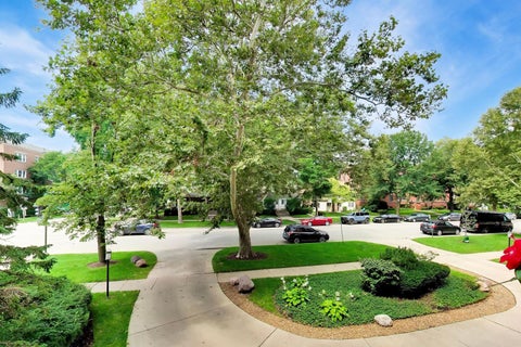 Tiny photo for 2001 Sherman Avenue #204, Evanston, IL 60201 (MLS # 12740664)
