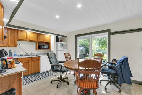 Tiny photo for 104 Dodson Drive S, Urbana, IL 61802 (MLS # 12386161)