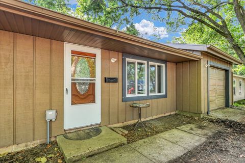 Tiny photo for 104 Dodson Drive S, Urbana, IL 61802 (MLS # 12386161)
