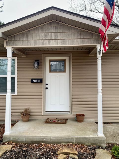 Tiny photo for 721 N 17th Street, Herrin, IL 62848 (MLS # 12590504)