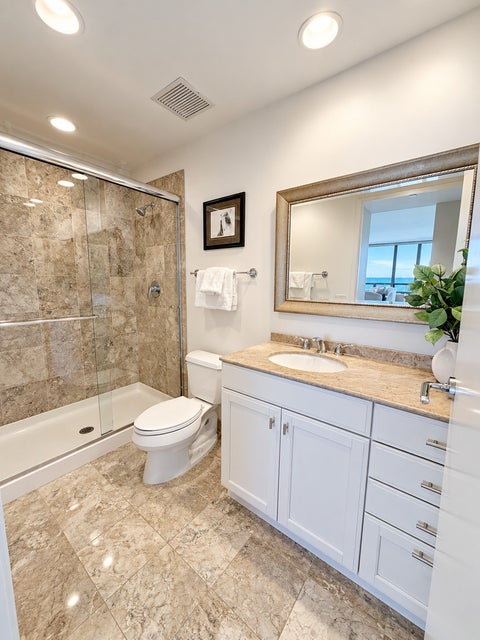 Tiny photo for 600 N LAKE SHORE Drive #1011, Chicago, IL 60611 (MLS # 12770732)