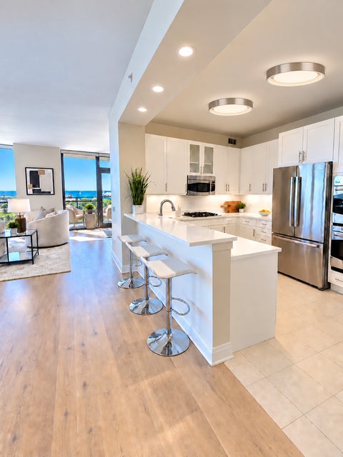 Tiny photo for 600 N LAKE SHORE Drive #1011, Chicago, IL 60611 (MLS # 12770732)