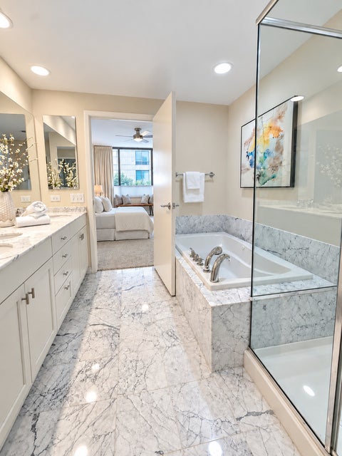 Tiny photo for 600 N LAKE SHORE Drive #1011, Chicago, IL 60611 (MLS # 12770732)