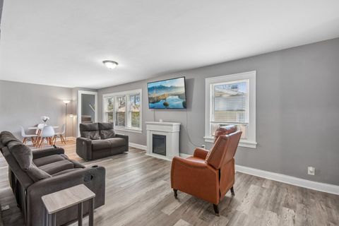 Tiny photo for 3009 Elisha Avenue, Zion, IL 60099 (MLS # 12628235)