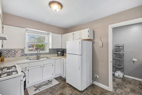 Tiny photo for 3009 Elisha Avenue, Zion, IL 60099 (MLS # 12628235)