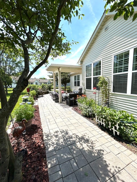 Tiny photo for 21105 Silver Moon Lake Way, Crest Hill, IL 60403 (MLS # 12684141)