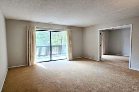 Tiny photo for 690 Chandler Road #207, Gurnee, IL 60031 (MLS # 12498880)