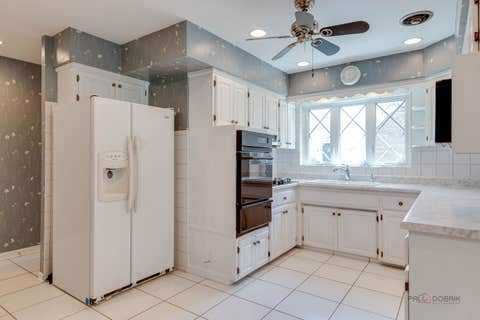 Tiny photo for 7845 N Nora Avenue, Niles, IL 60714 (MLS # 12711977)
