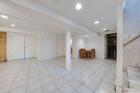 Tiny photo for 7845 N Nora Avenue, Niles, IL 60714 (MLS # 12711977)