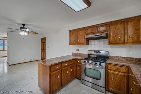 Tiny photo for 9149 Beloit Avenue, Bridgeview, IL 60455 (MLS # 12449521)