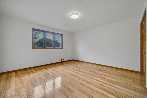 Tiny photo for 9149 Beloit Avenue, Bridgeview, IL 60455 (MLS # 12449521)