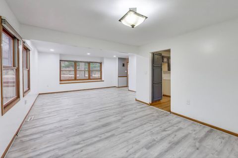 Tiny photo for 5695 S Park Place Drive, Rochelle, IL 61068 (MLS # 12521996)