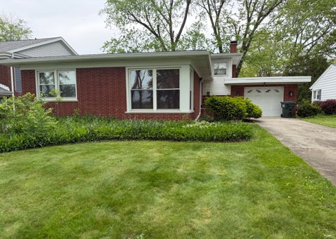 Photo of 718 Central Park Avenue, Flossmoor, IL 60422 (MLS # 12762302)