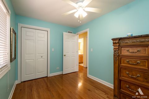 Tiny photo for 7319 W 58th Place, Summit, IL 60501 (MLS # 12561070)