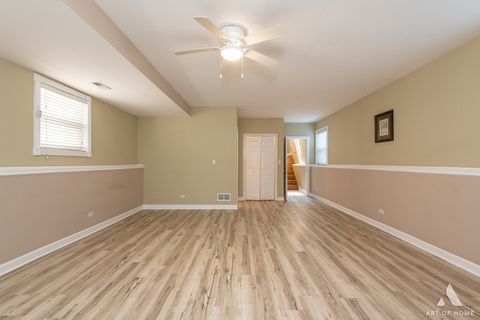 Tiny photo for 7319 W 58th Place, Summit, IL 60501 (MLS # 12561070)