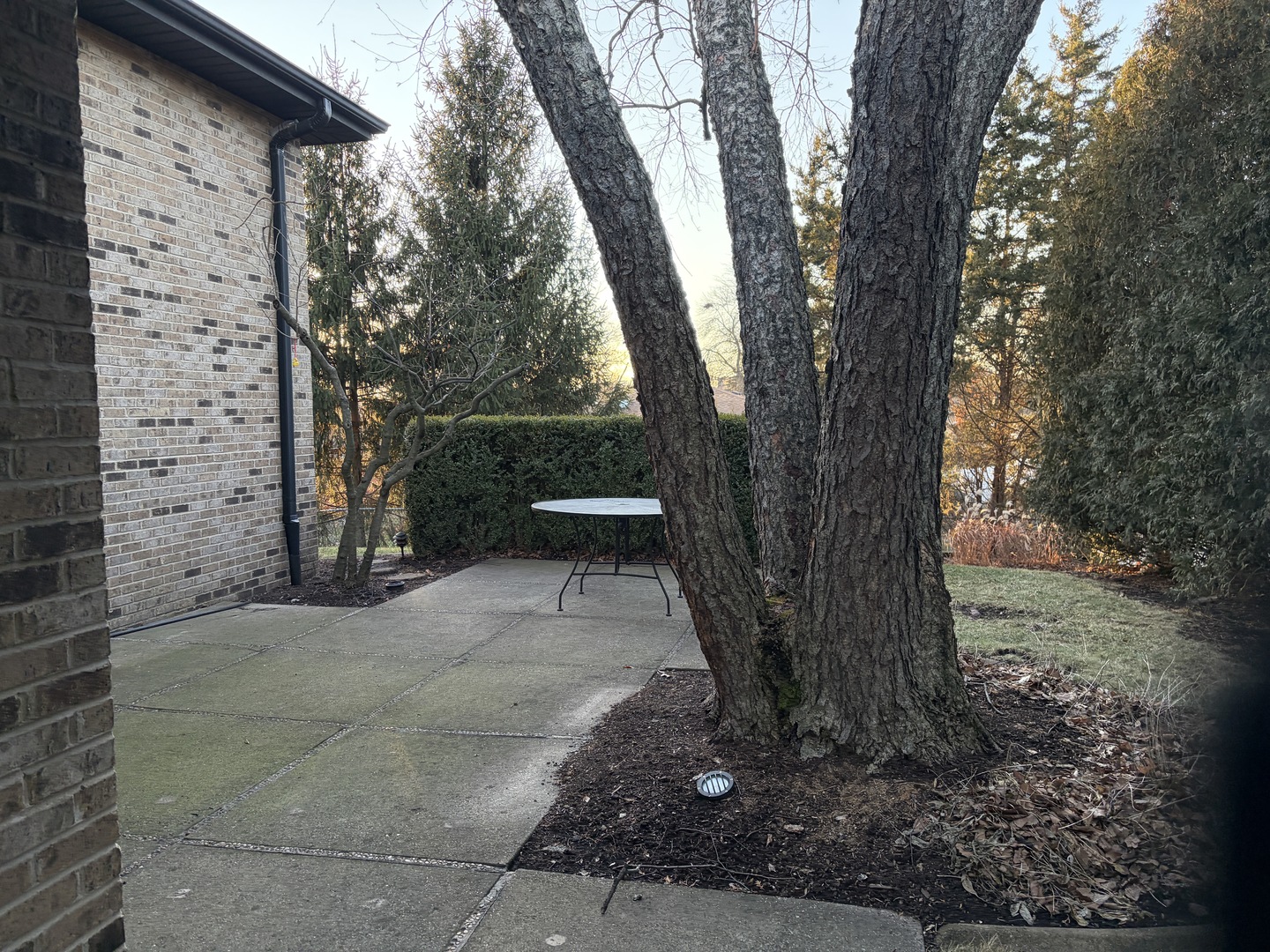 7700 Apple Tree Lane