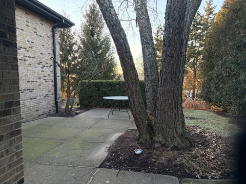 Tiny photo for 7700 Apple Tree Lane, Willowbrook, IL 60527 (MLS # 12564259)