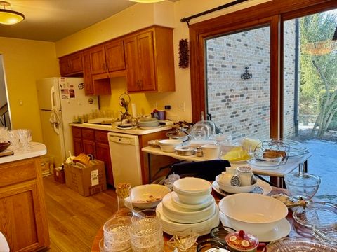 Tiny photo for 7700 Apple Tree Lane, Willowbrook, IL 60527 (MLS # 12564259)