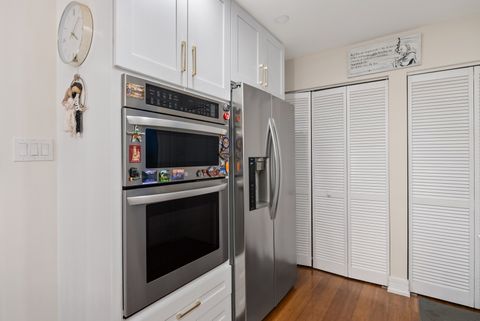 Tiny photo for 8239 Sayre Avenue, Burbank, IL 60459 (MLS # 12543675)