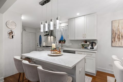 Tiny photo for 8239 Sayre Avenue, Burbank, IL 60459 (MLS # 12543675)