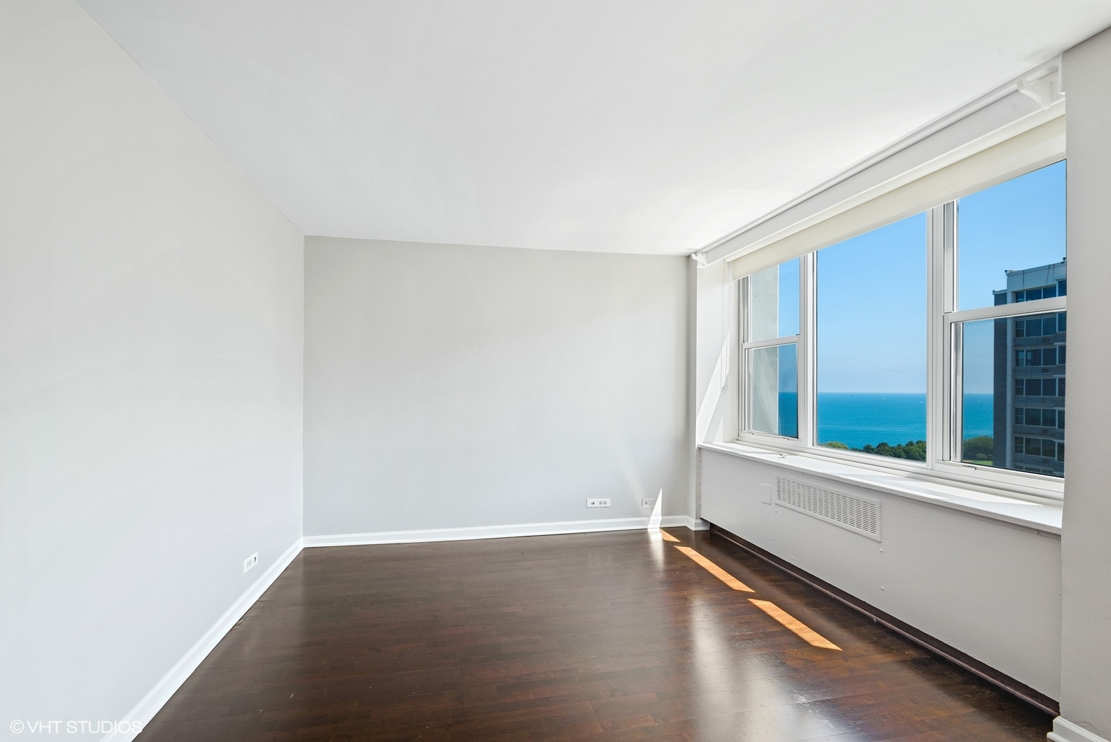 4250 N Marine Drive 2625