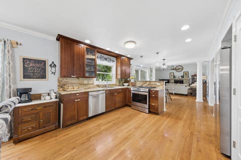 Tiny photo for 8425 Creekside Lane, Darien, IL 60561 (MLS # 12734438)