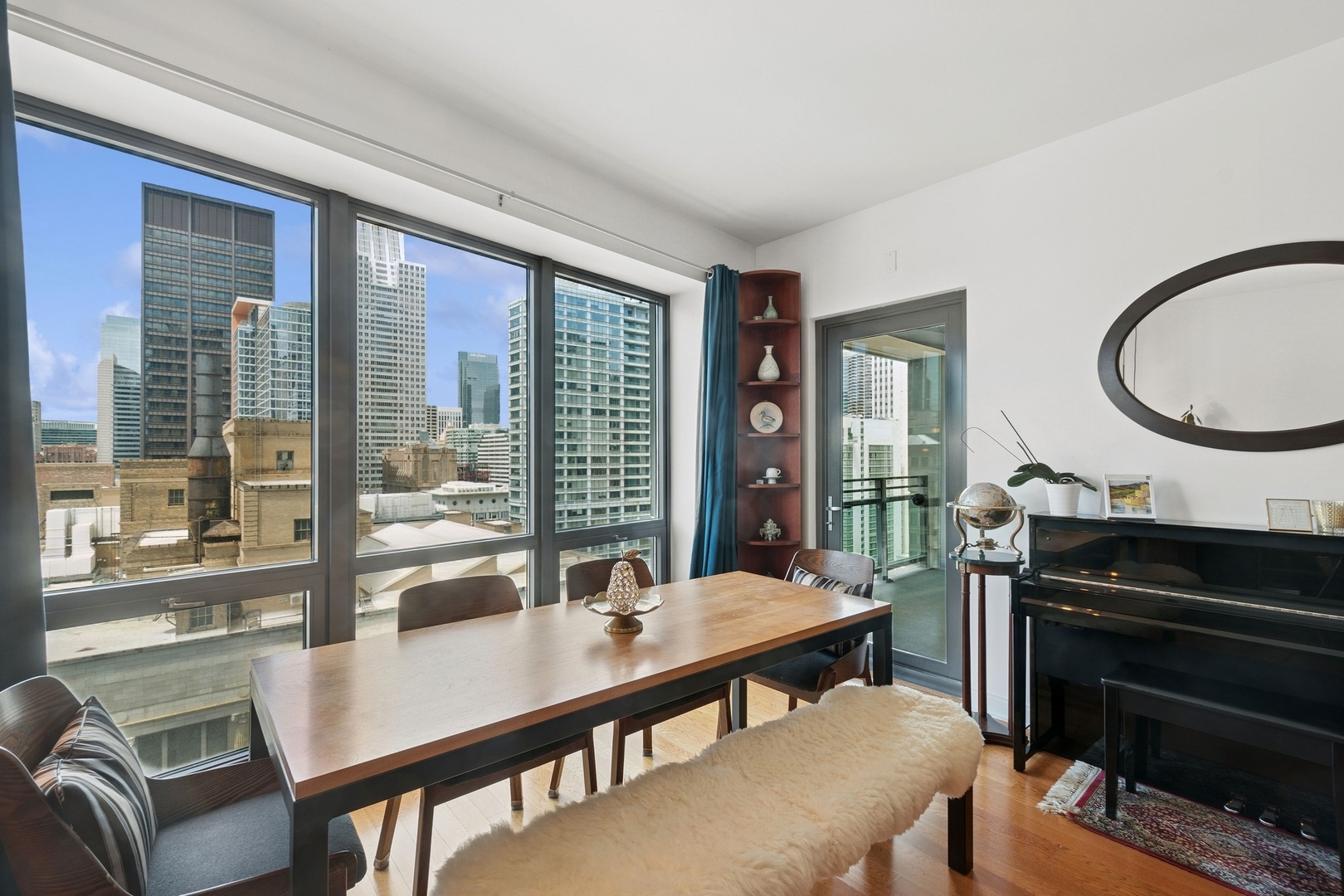 130 N Garland Court 2406