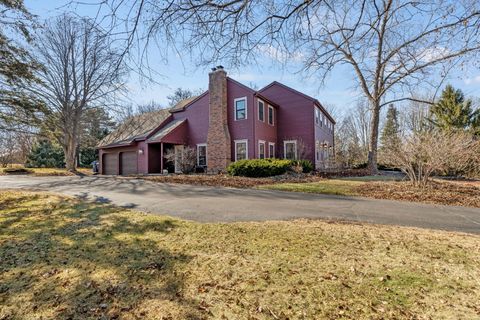 Tiny photo for 39W113 Ridge Line Road, St. Charles, IL 60175 (MLS # 12580823)