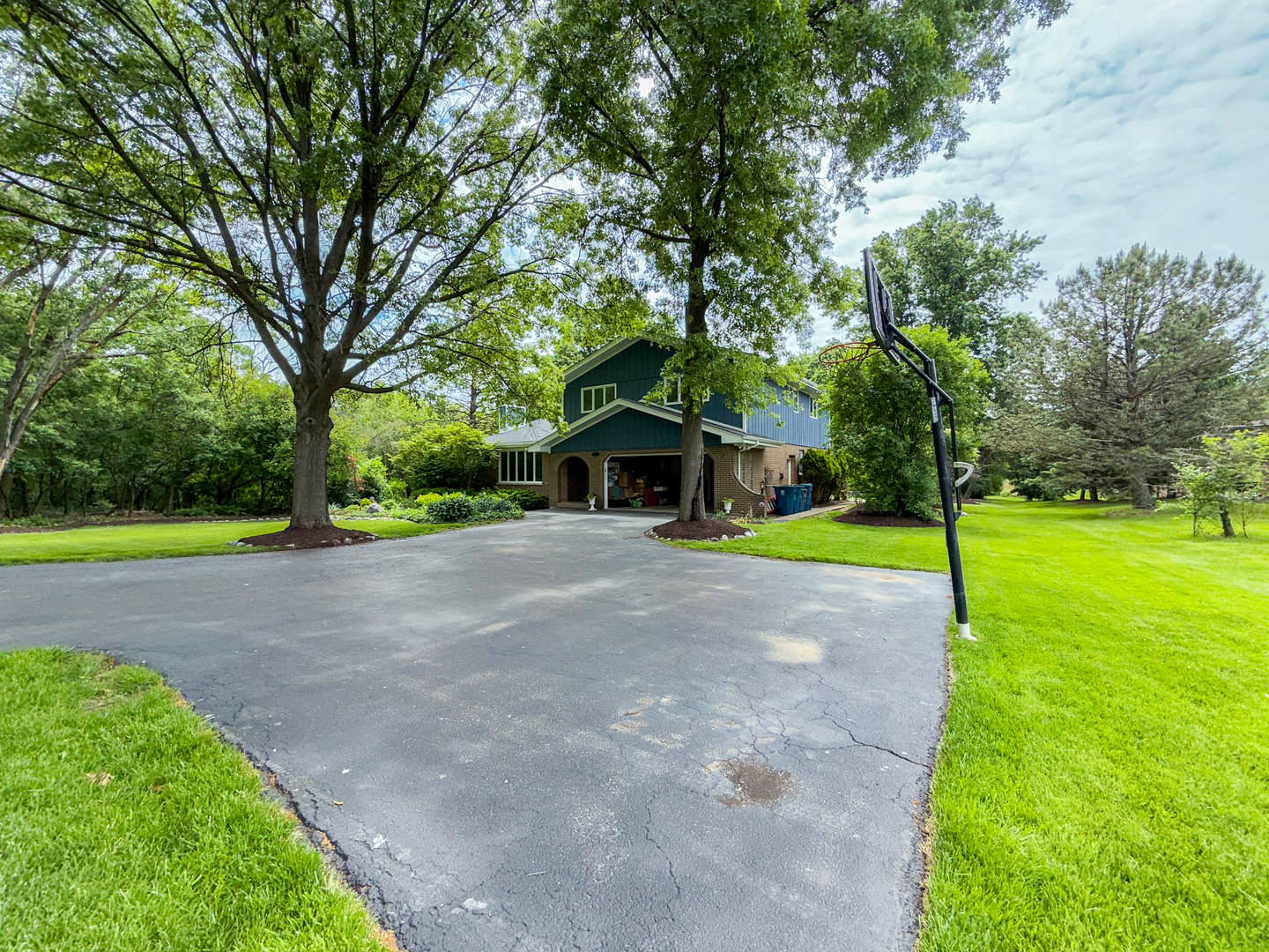 12533 S Iroquois Road