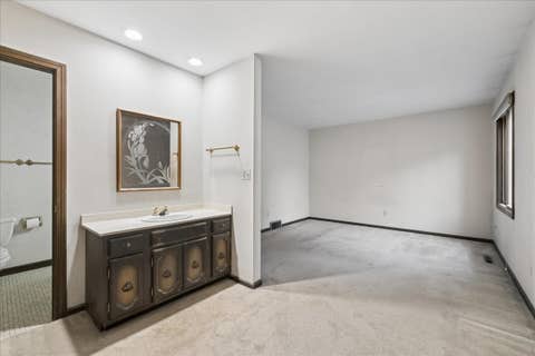 Tiny photo for 510 W Rockland Road, Libertyville, IL 60048 (MLS # 12672965)