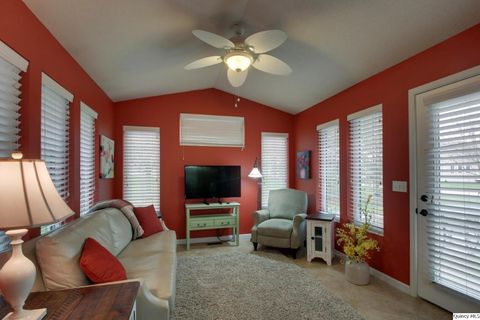 Tiny photo for 4901 Chestnut St. St, Quincy, IL 62305 (MLS # 12620338)