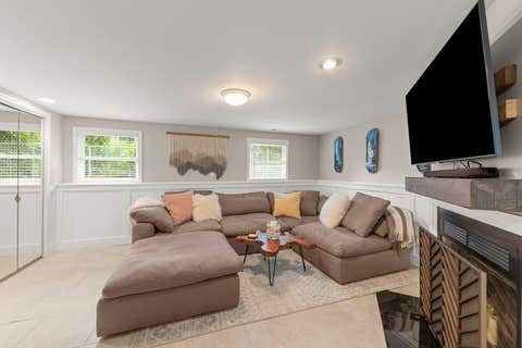Tiny photo for 3904 N Adams Street, Westmont, IL 60559 (MLS # 12681178)