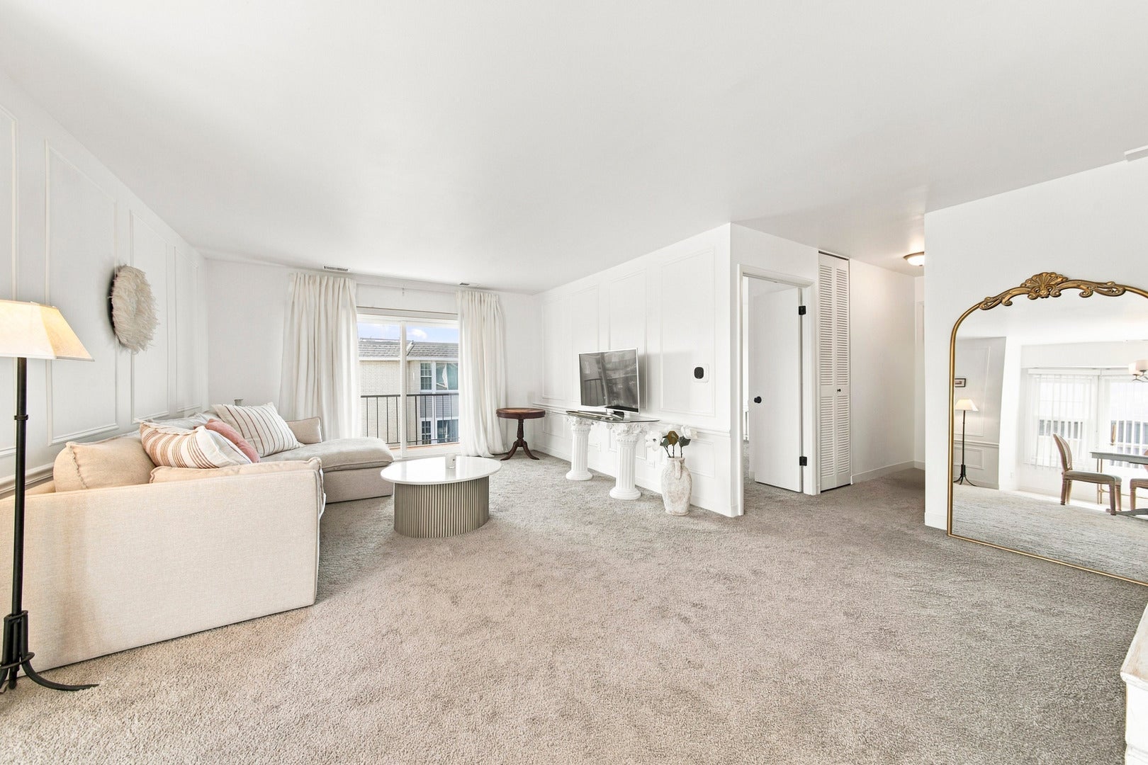 8620 Waukegan Road 504