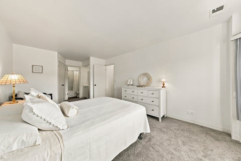 Tiny photo for 8620 Waukegan Road #504, Morton Grove, IL 60053 (MLS # 12769504)