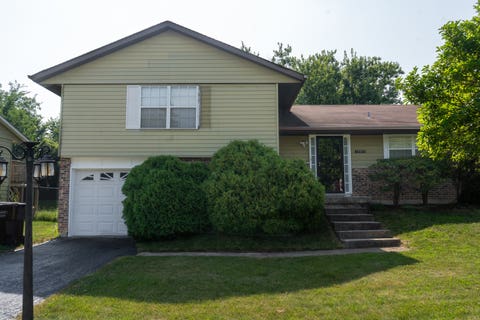 Photo of 18002 Chantilly Lane, Hazel Crest, IL 60429 (MLS # 12708628)